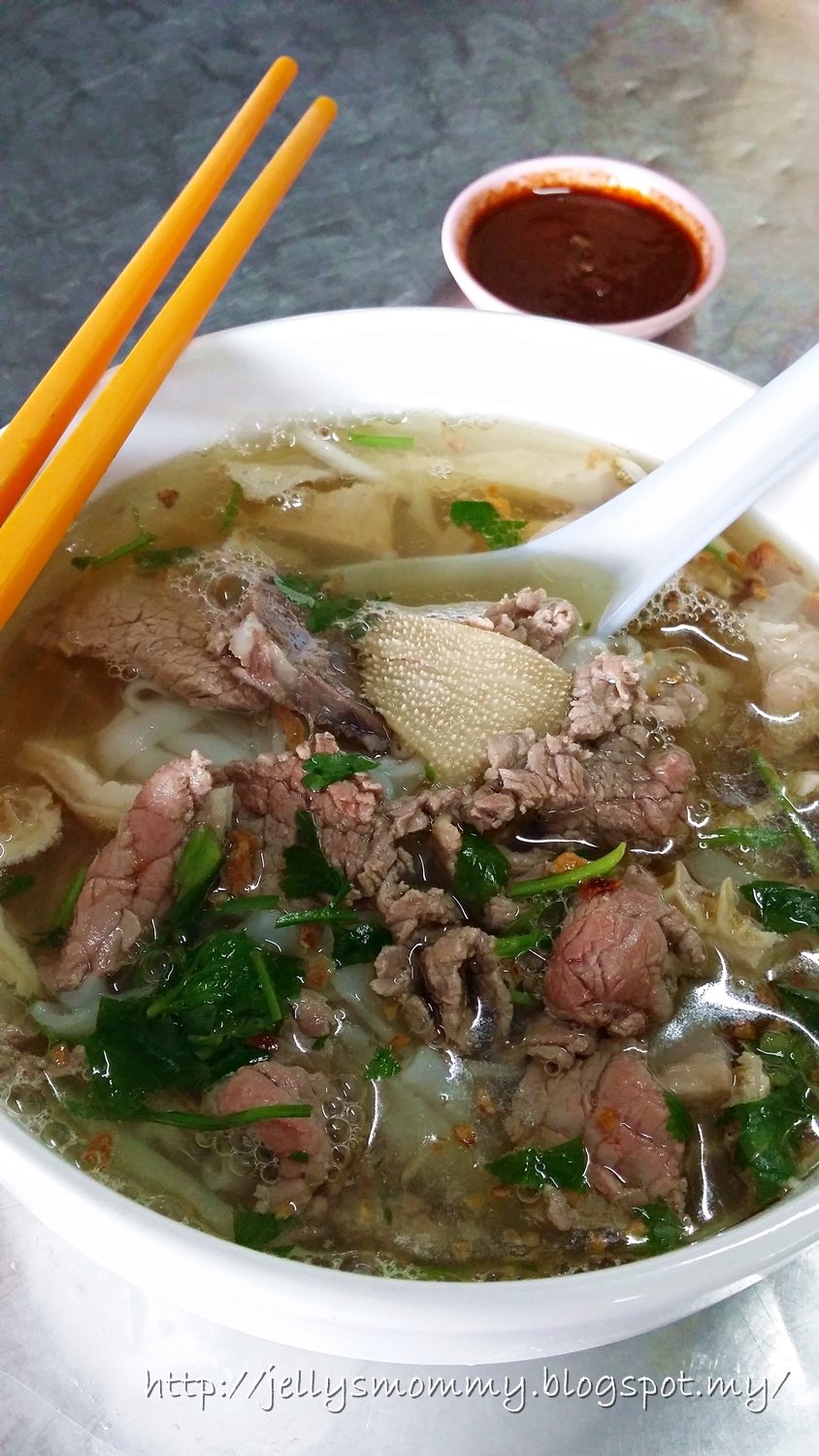 A little bit of Everything Beef Rice Noodle Soup (Beef Koay Teow Soup
