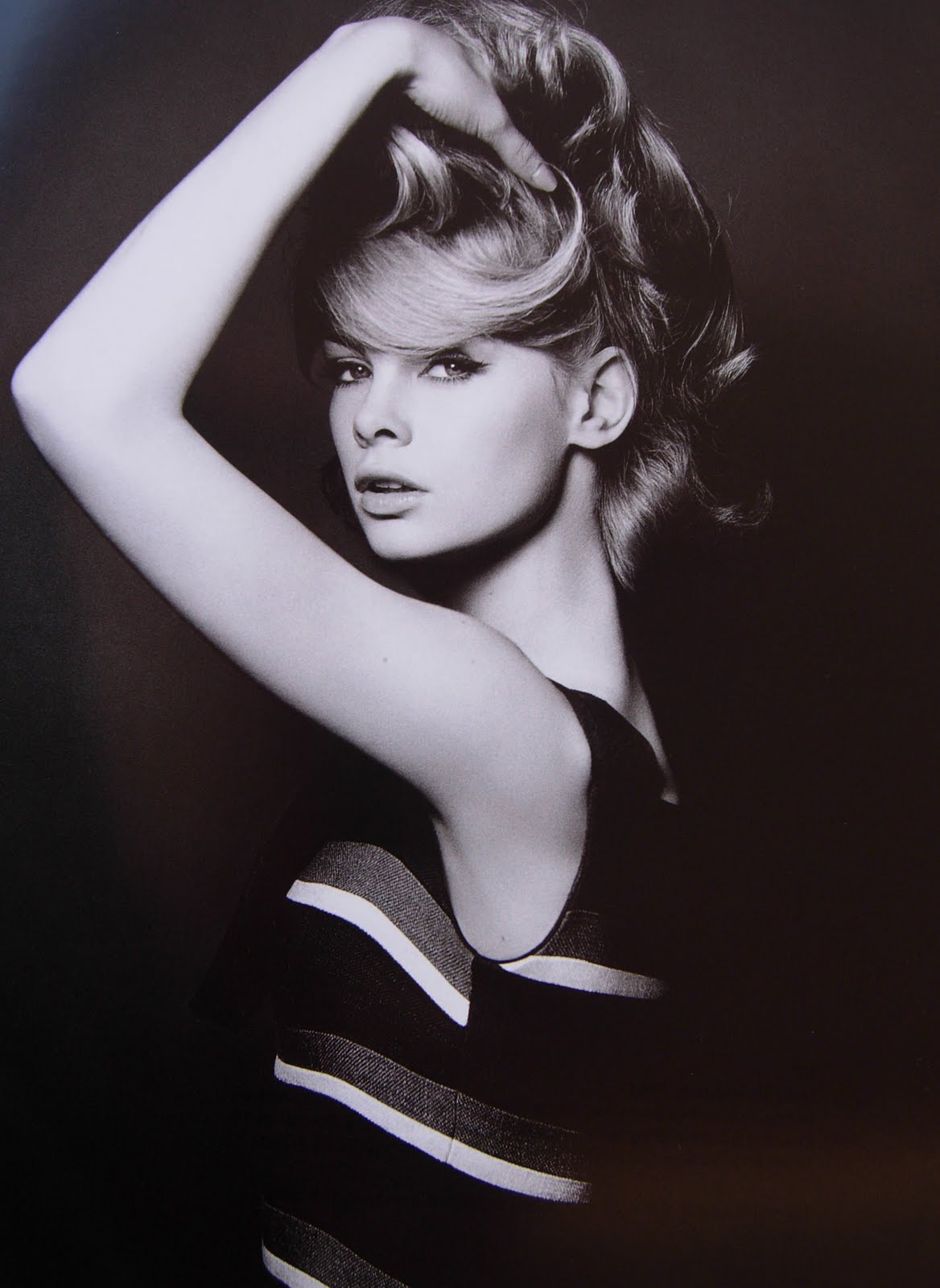 30 Χρονια World's most beautiful face