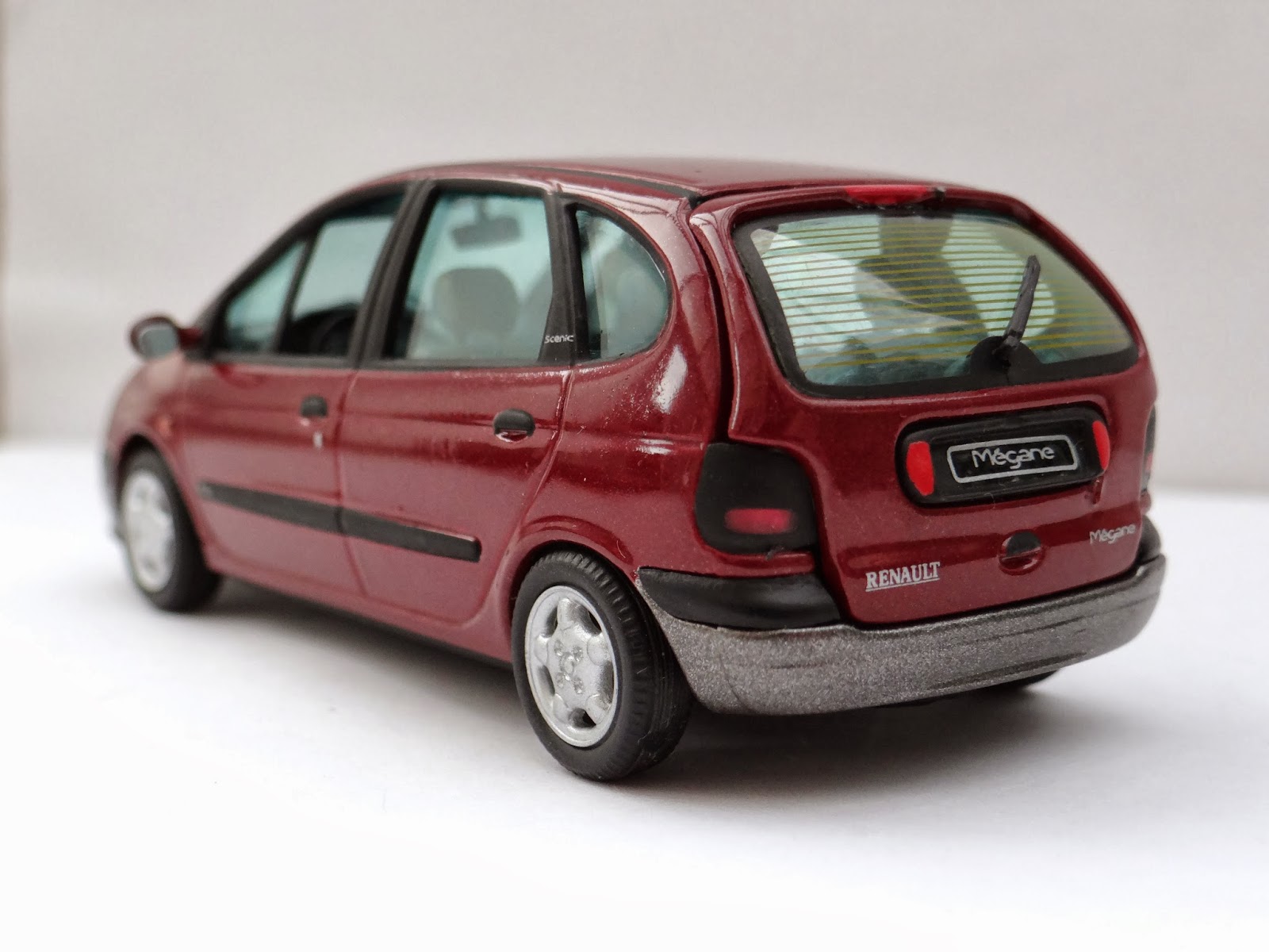 Diecast Passion Renault Megane Scenic