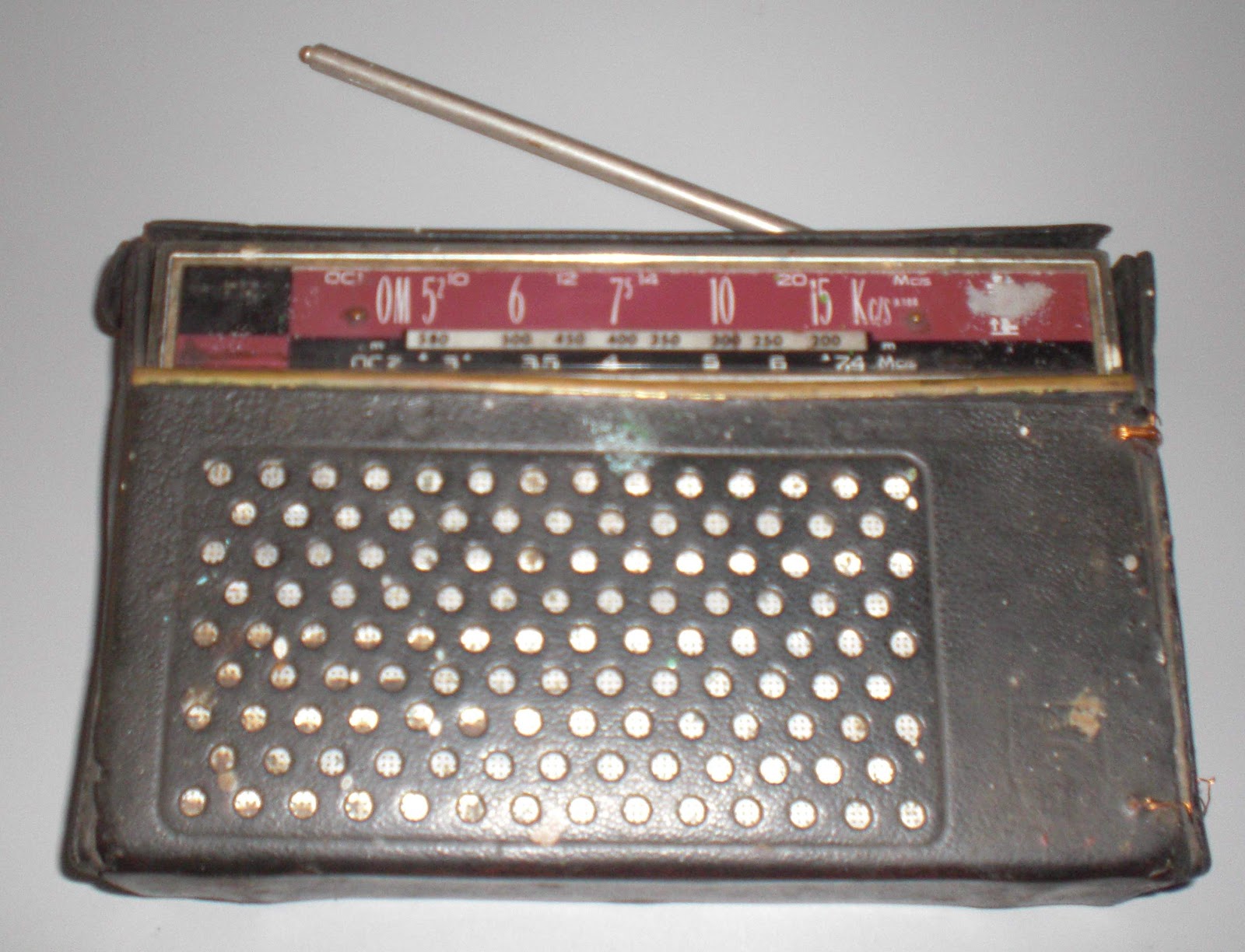 huevarenlahistoria EL VIEJO TRANSISTOR