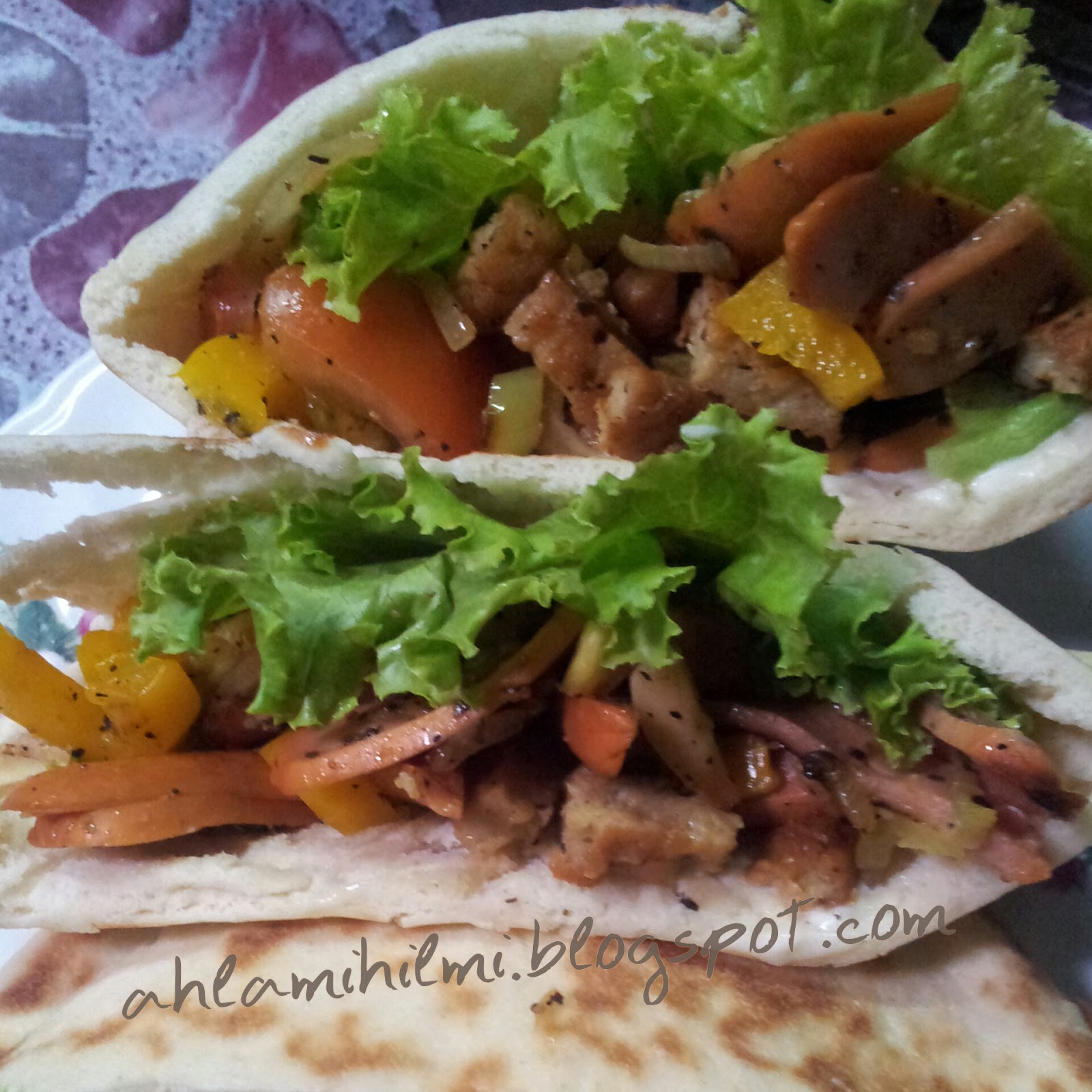 Al Ayyam Fi Hayati Sandwich Roti Pita