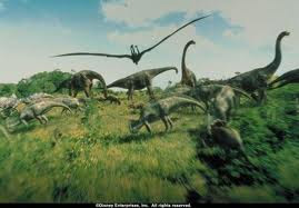 Dinosaurs in grass Dinosaur 2000 animatedfilmreviews.filminspector.com