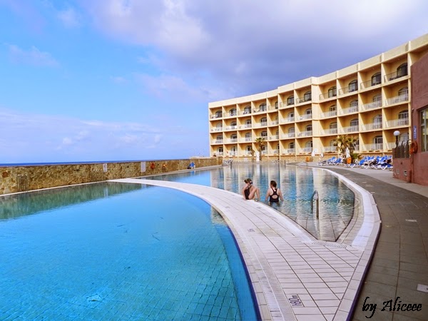 piscina-impresii-hotel-paradise-bay-malta