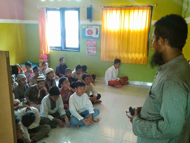 Meniti Jalan Shalafus Shaleh Daftar Pesantren Manhaj Salaf