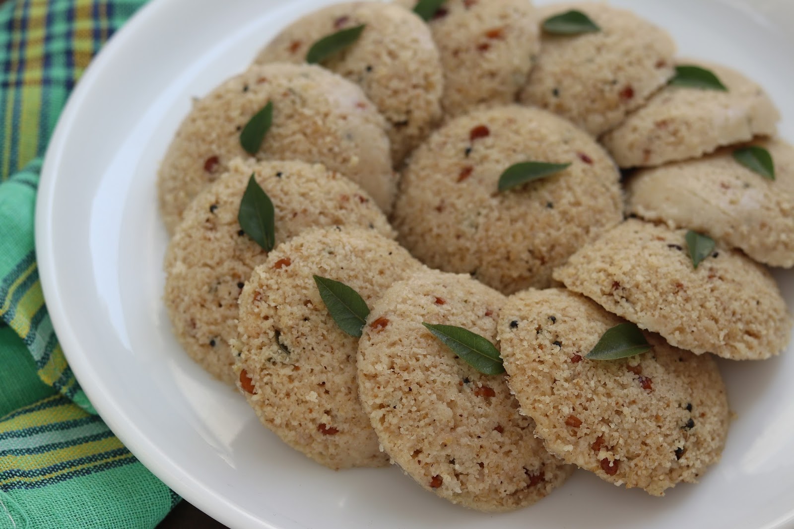 Low Calorie Oats Idli Healthy Kadai