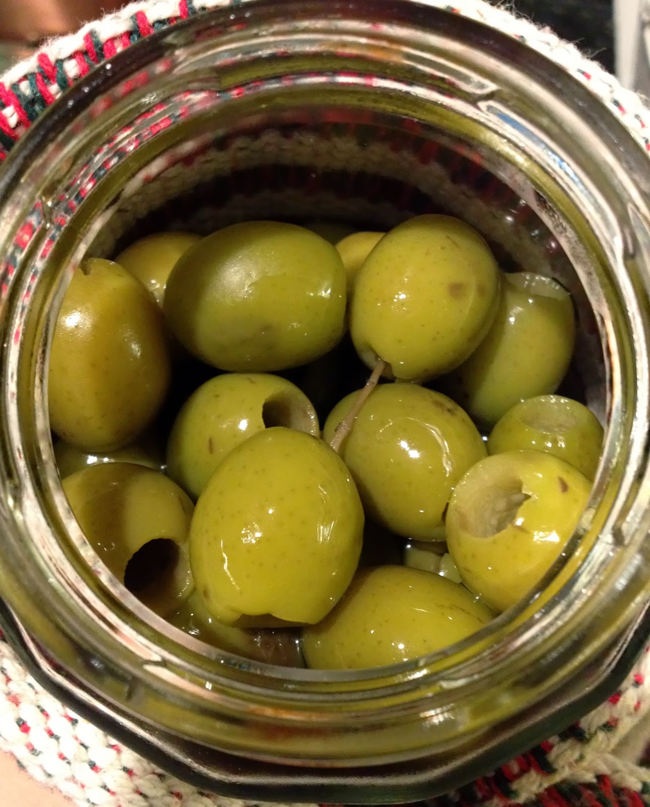Design Sensible Olives with buttery flavor