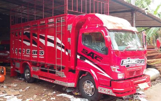 Truk Ragasa Full Variasi-merah samping