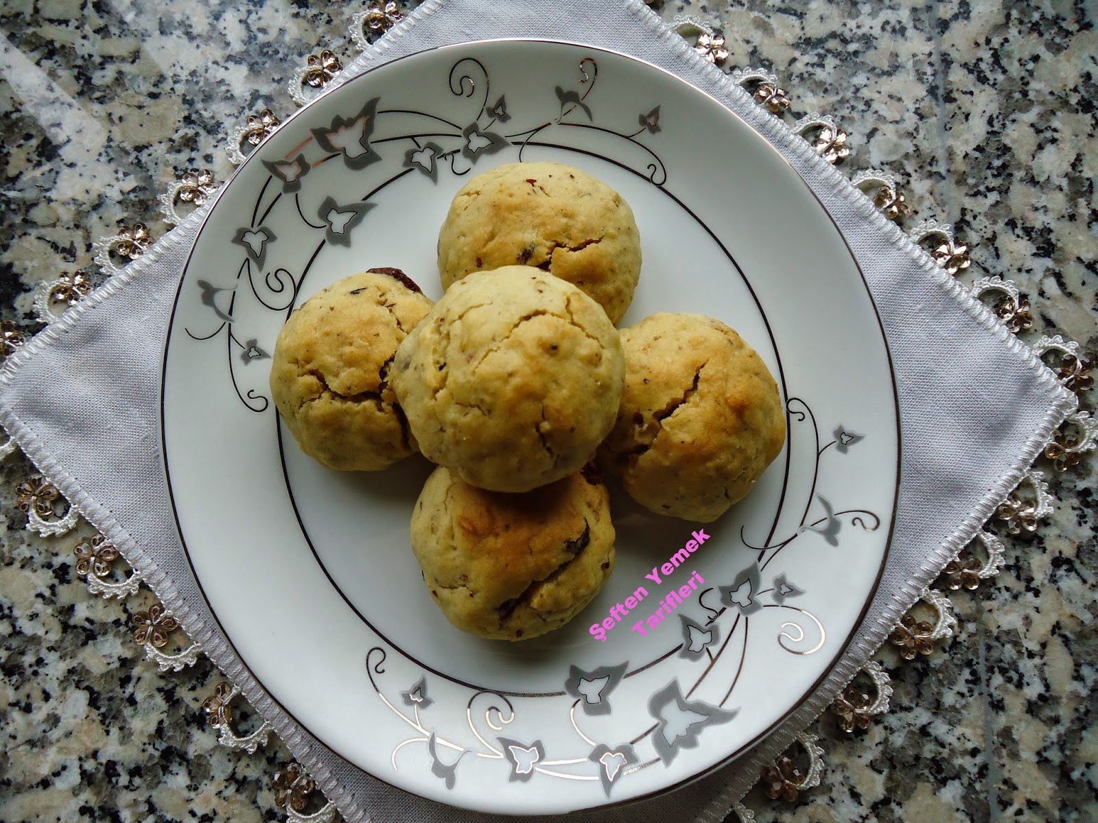 Şeften Yemek Tarifleri Kolay ve Nefis Resimli Yemek