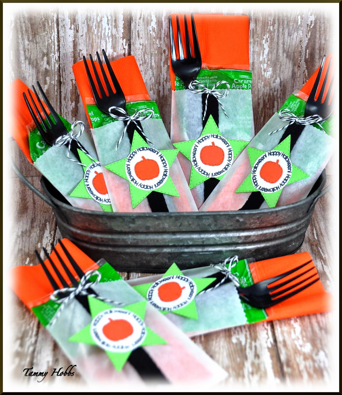 Creating Somewhere Under The Sun Small Glassine Bags for entertaining.