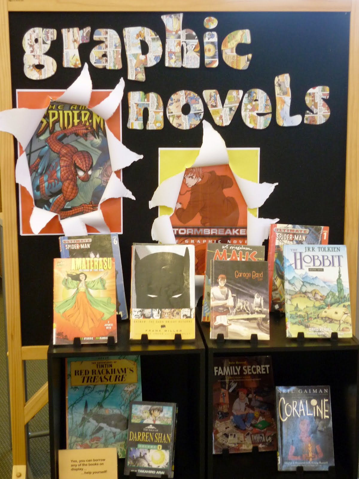 Library Displays: Graphic Novels