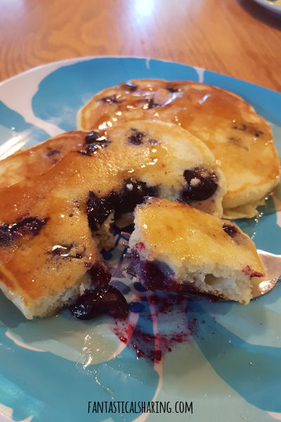 Blueberry Pancakes #breakfast #blueberry #pancakes #recipe