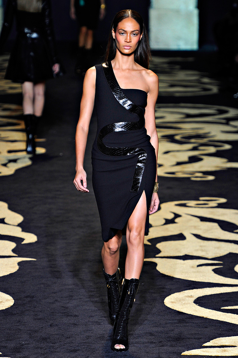 ANDREA JANKE Finest Accessories: Milan Fantasy | Versace Fall 2011/12