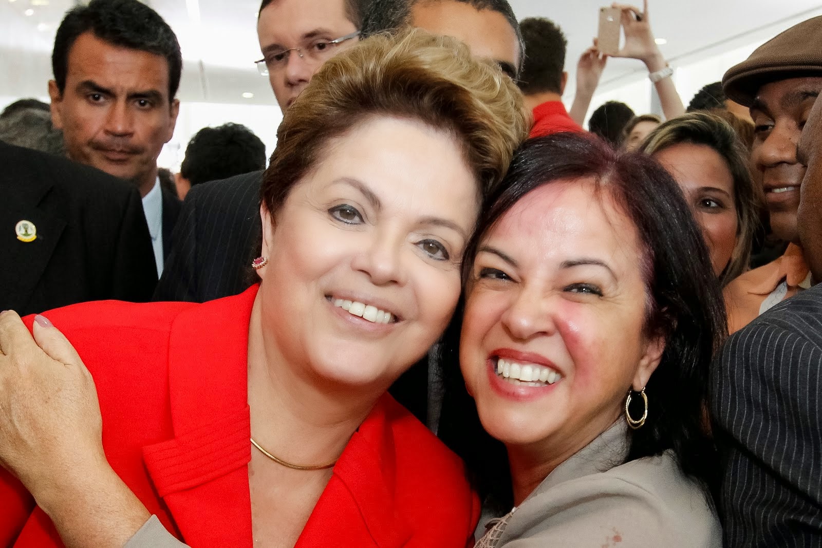 DILMA SANCIONA MARCO REGULATÓRIO DAS ORGANIZAÇÕES DA SOCIEDADE CIVIL