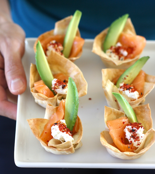 salmon-sashimi-wonton-cups