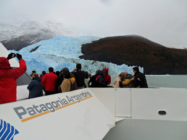 Visitar EL CALAFATE e visitar o PERITO MORENO e o Parque Nacional Los Glaciares | Argentina