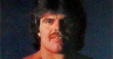 Pro Football Journal Presents: Memorabilia: Mark Gastineau for Brut