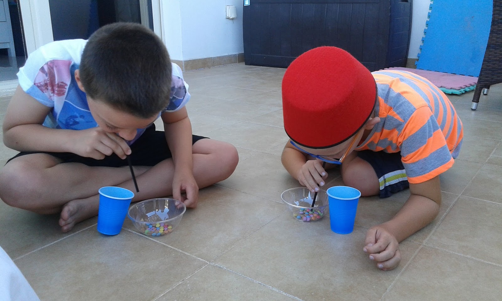 Download Strand thema party games Desktop Wallpaper Strand Thema Party Games