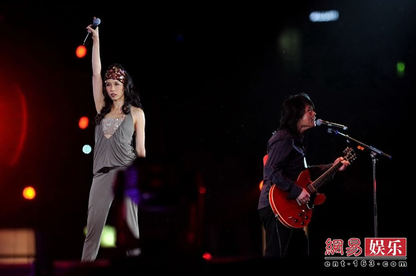 Rolling Stones Records Marks Years In Beijing China Entertainment News