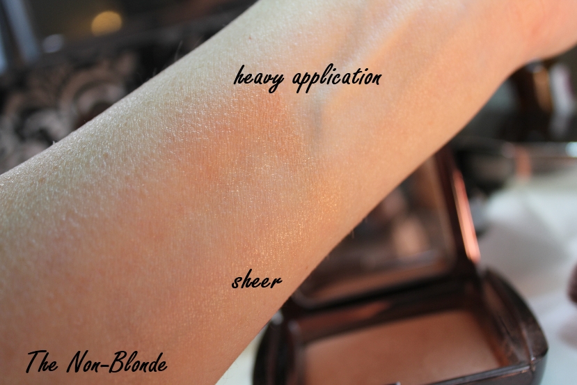 Hourglass Ambient Lighting Powder (Radiant Light) And Brush The Non