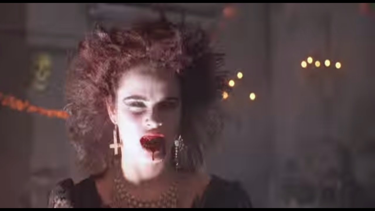 Rotten Reelz Reviews Linnea Quigley Week Night of the Demons