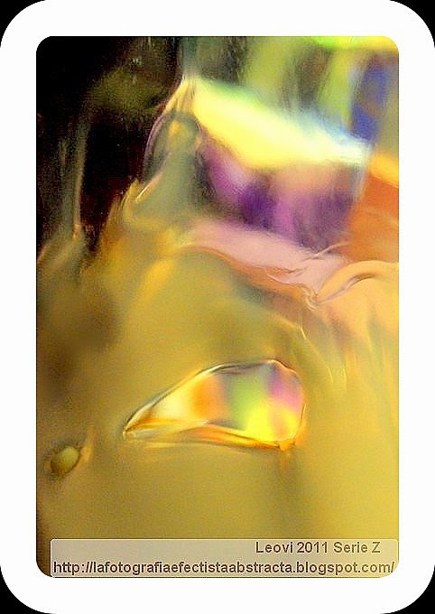 Foto Abstracta 3121 Latidos desnudos de nuestra Luna de Agosto - Naked beats of our August Moon Foto Abstracta 3121 Latidos desnudos de nuestra Luna de Agosto - Naked beats of our August Moon