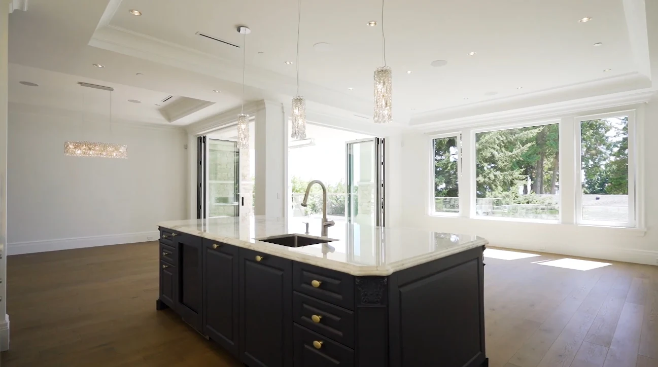 29 Photos vs. Mathers Residence, West Vancouver vs. Homes by Valentino Interior Design Tour