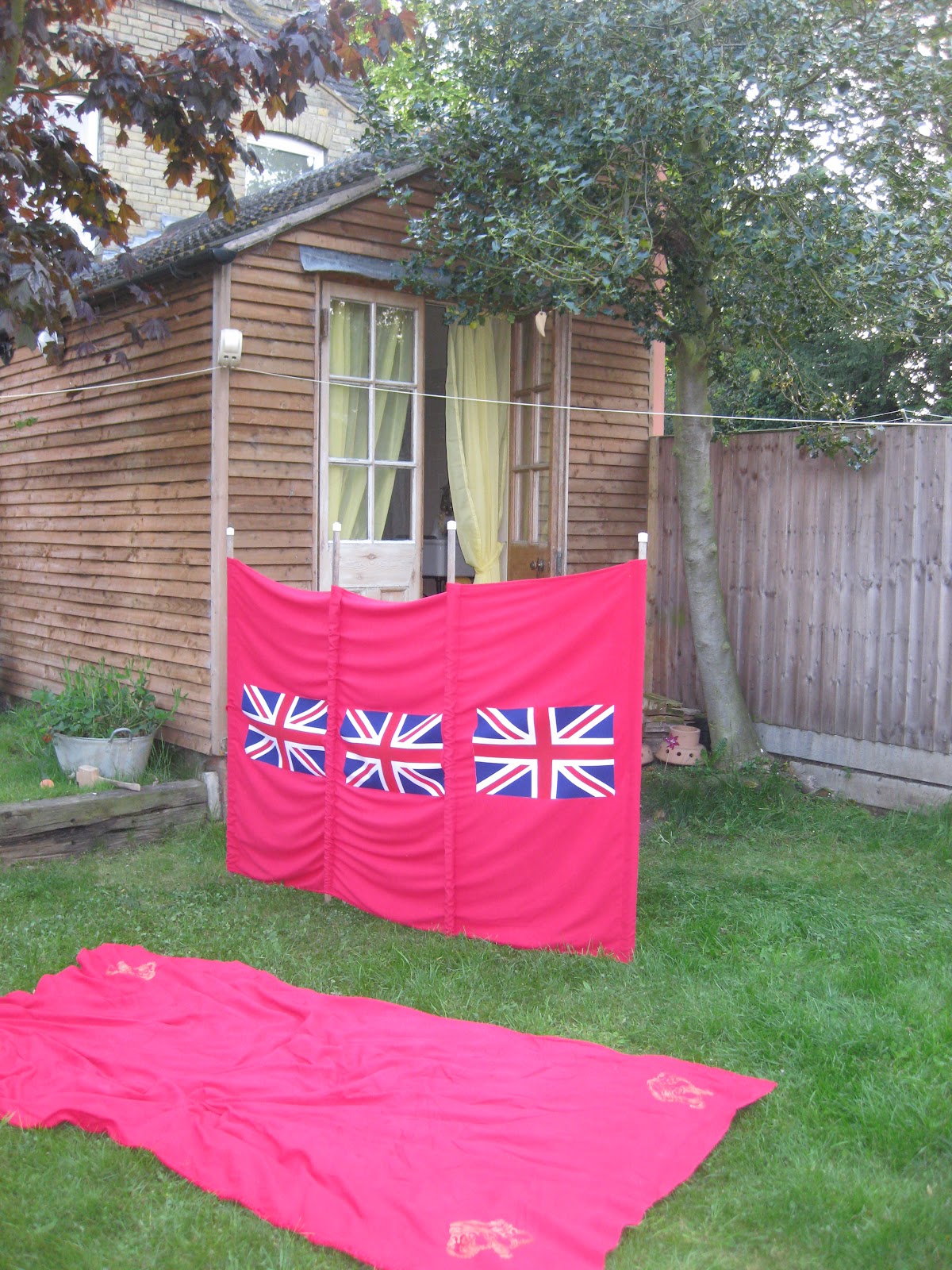 Me and my shadow Jubilee Picnic Blanket The Crowning Glory