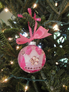 Happiness is Homegrown: Fancy Nancy Christmas Ornament