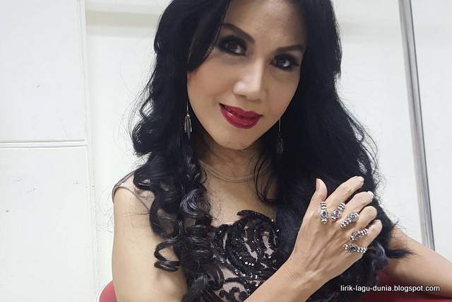 Rita Sugiarto - instagram Rita Sugiarto - instagram