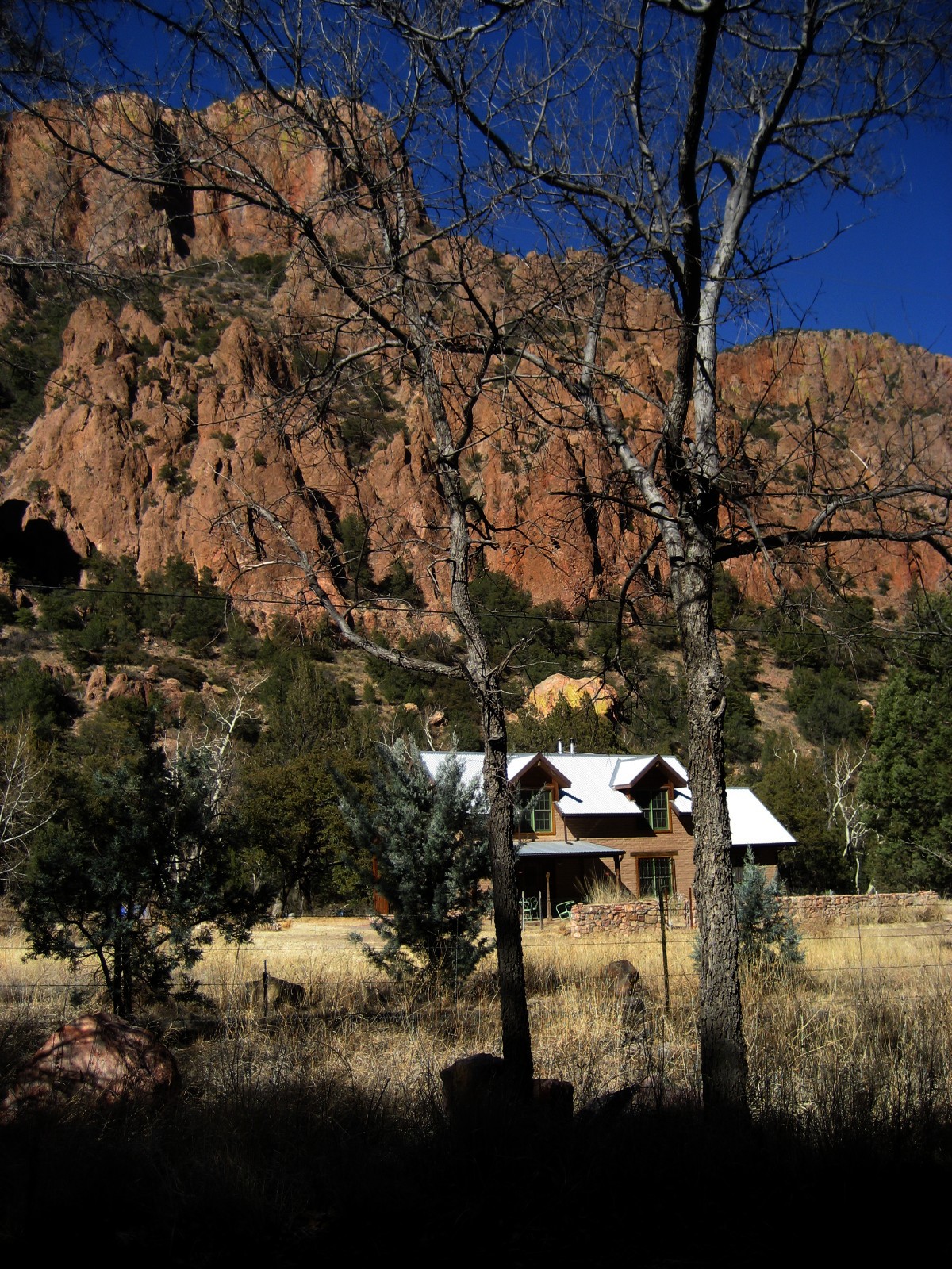 The Little Store >> Living Rootless: Cave Creek Canyon, Arizona: Shining Colors The Little Store >> Living Rootless: Cave Creek Canyon, Arizona: Shining Colors