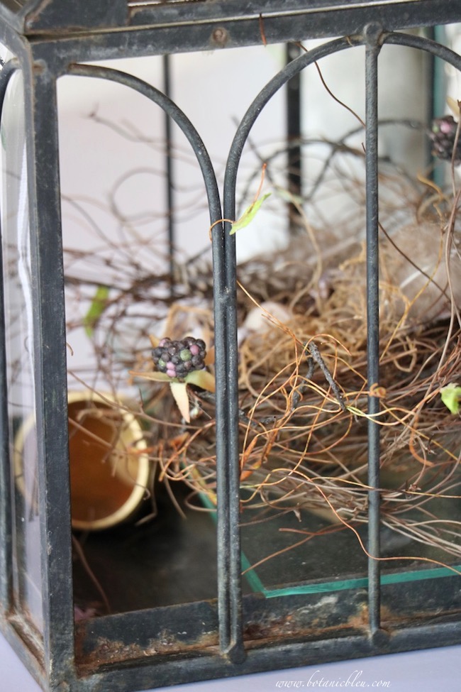 kitchen island DIY nest with faux blackberry vines berries
