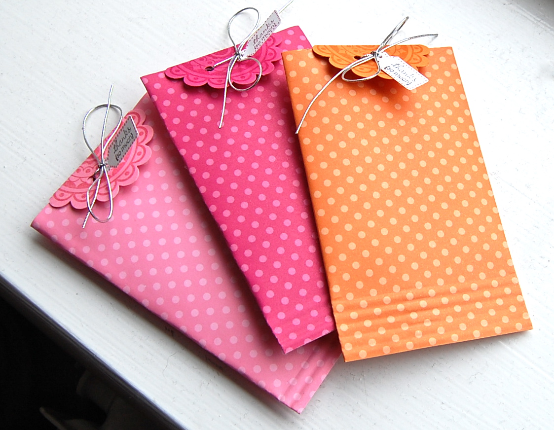 Crafting inspiration from Vicky at Crafting Clare's Paper Moments Dotty gift voucher holders