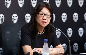 Oficial: Valencia, dimite la presidenta Layhoon Chan