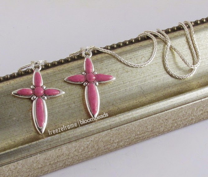 Turn your Memorial Flowers in to Jewelry Turning Funeral Flowers into