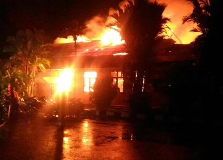 Mapolres Dharmasraya Dibakar, Pelaku Diduga Komplotan Teroris