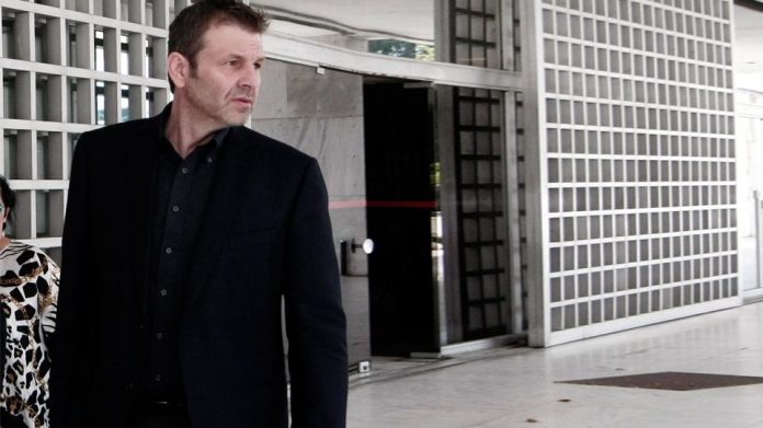 Απόστολος Γκλέτσος: Έχω πάει και με άντρα και ήταν πολύ ωραία Απόστολος Γκλέτσος: Έχω πάει και με άντρα και ήταν πολύ ωραία
