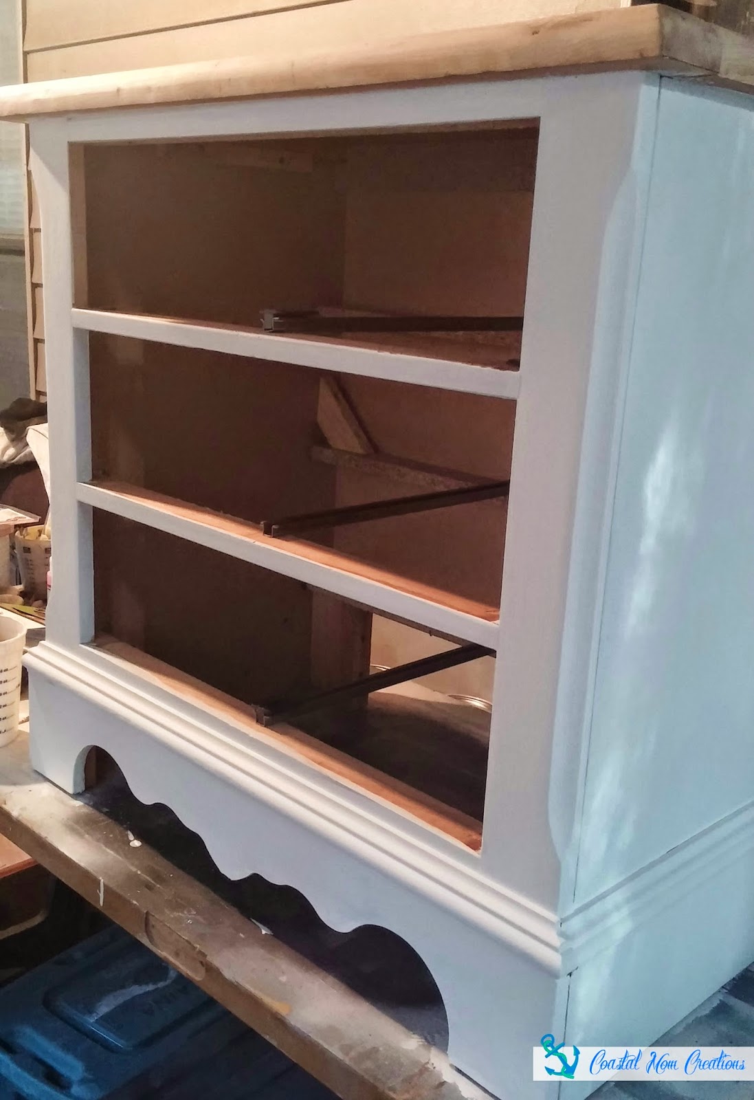 Coastal Mom Creations How to Make Your Own Chalk Paint