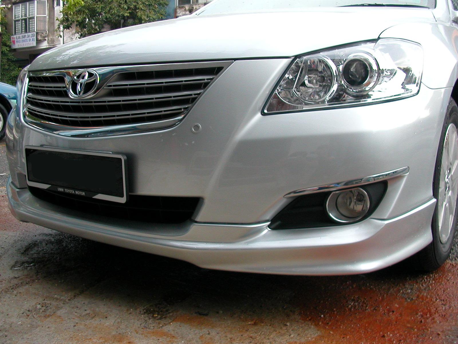 TOYOTA CAMRY OEM BODYKIT