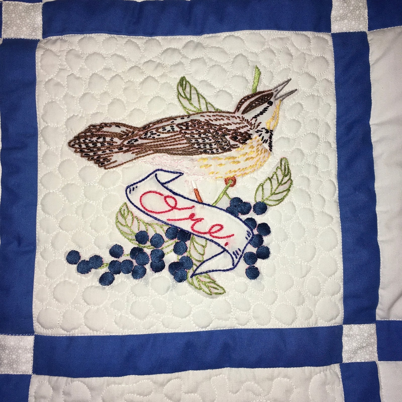 COUNTRY LOG CABIN BIRD QUILT GETTING QUILTED AND NEW WINDOW TREATMENT!