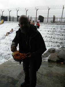 Monday(12/8/2019) :- Fresh hot Pakoda's at Bhushi Dam