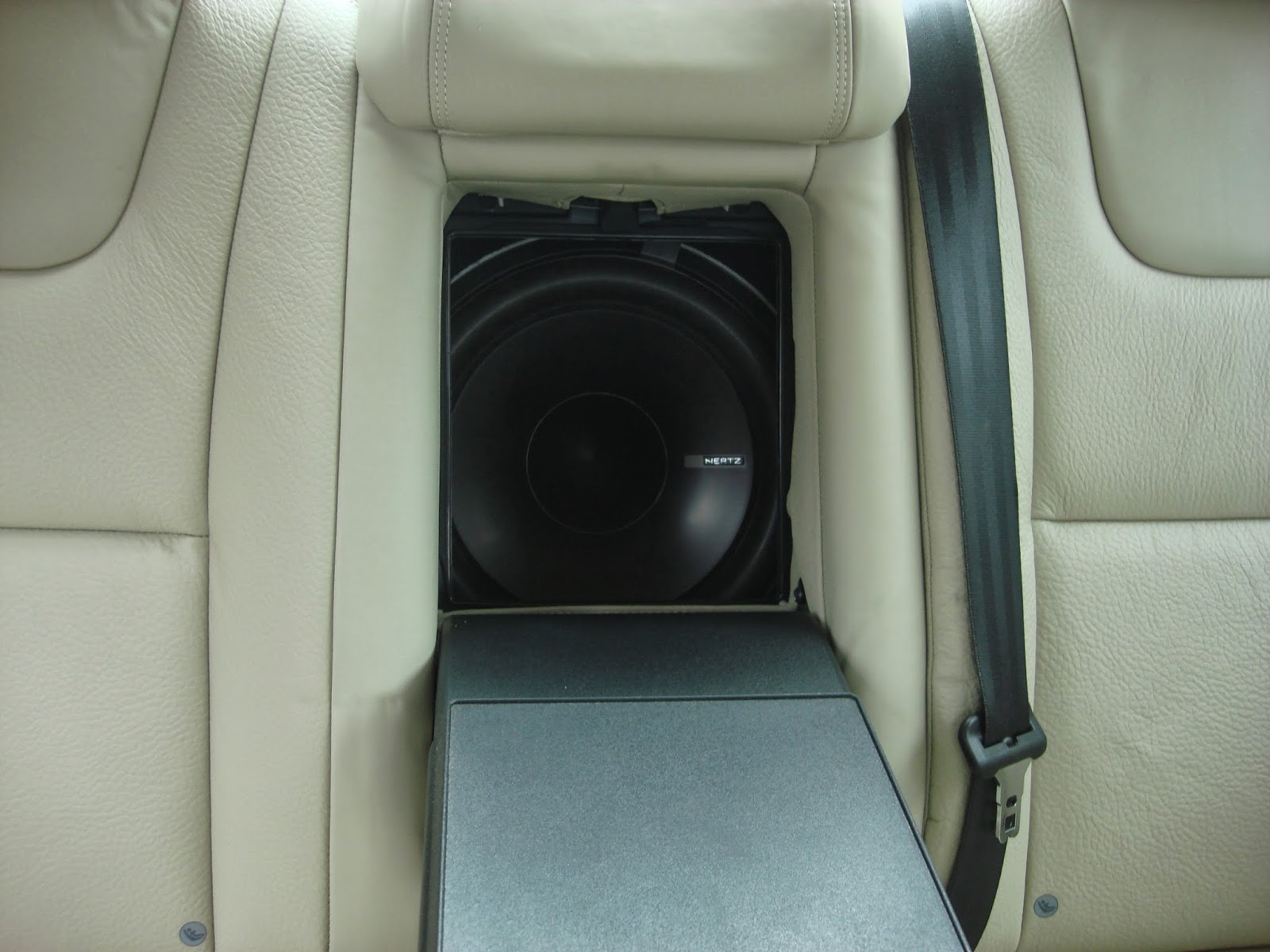 NVS AUDIO 2014 Volvo S60 T5 Hertz Audio upgrade by NVS AUDIO Linden NJ