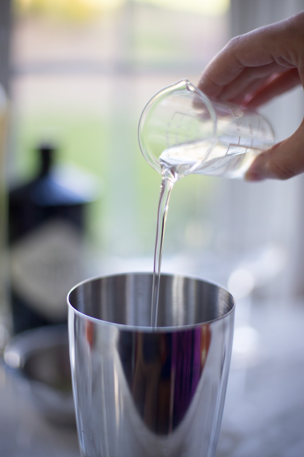 Straight to the Hips, Baby G & Tea (Gin & Green Tea Sour)