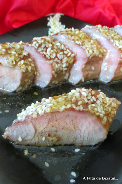 Solomillo de cerdo con salsa Teriyaki y sésamo