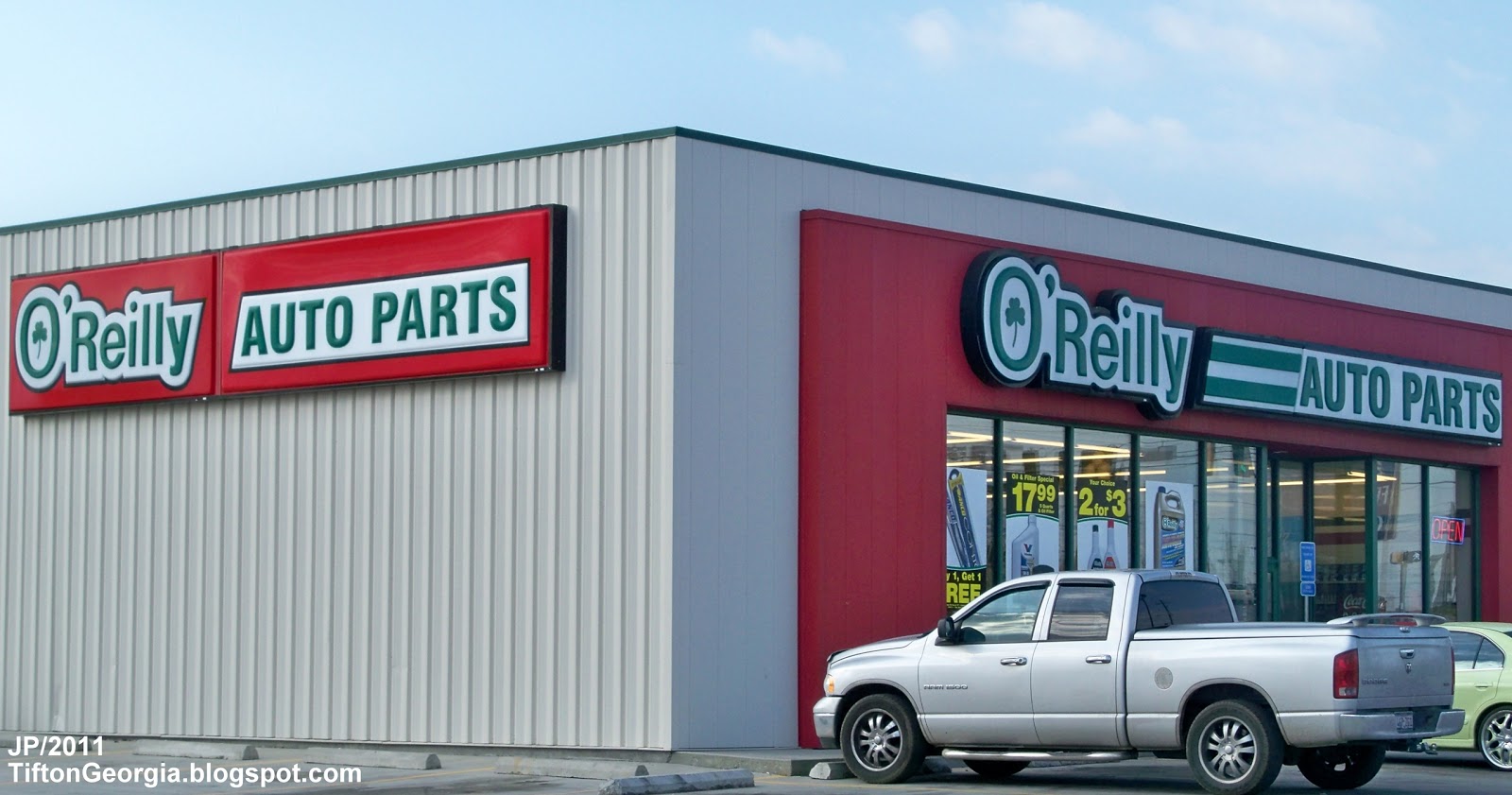 TIFTON GEORGIA Tift College Attorney Restaurant Bank Hospital Hotel