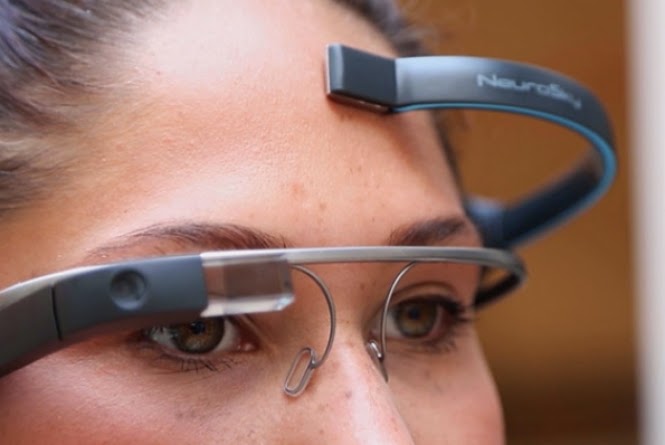 Aplicativo permite controlar óculos inteligentes com a mente