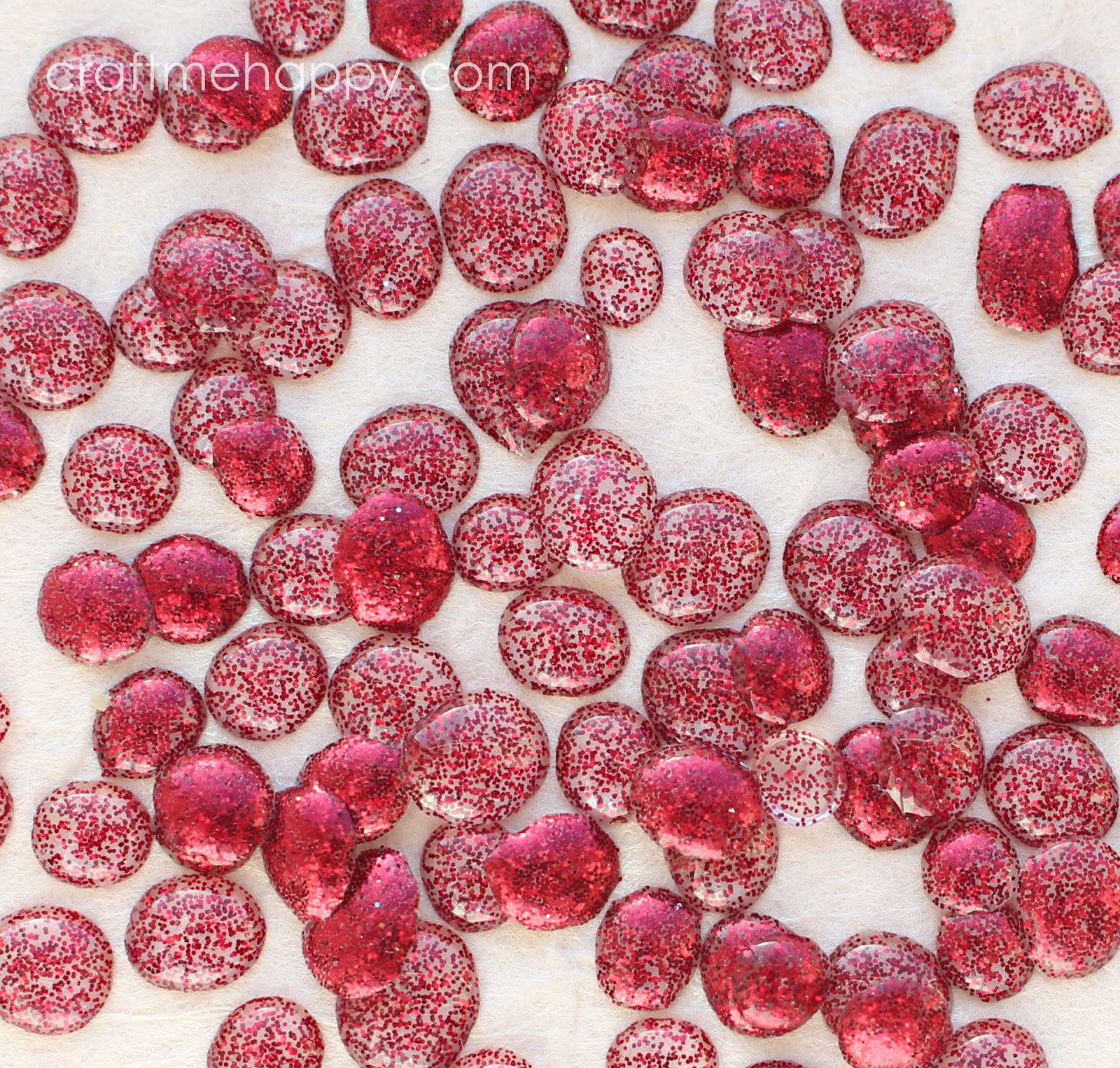 Craft me Happy! How to make resin glitter dots