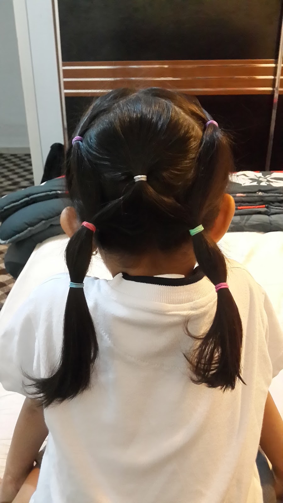 Istiadzah Rohyati 5 Gaya Kuncir Rambut Yang Mudah Untuk Anak Sekolah