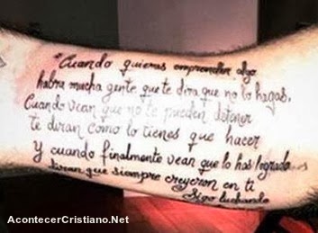 Frase de Dante Gebel tatuado en brazso de Kiko Rivera