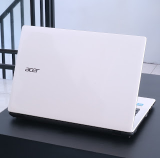 Laptop ACER E5-411 Bekas Di Malang