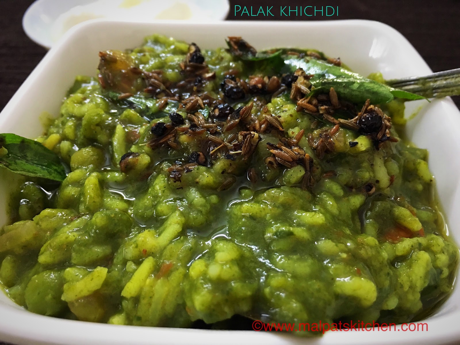 PALAK KHICHDI, how to make spinach khichdi Malpats Kitchen
